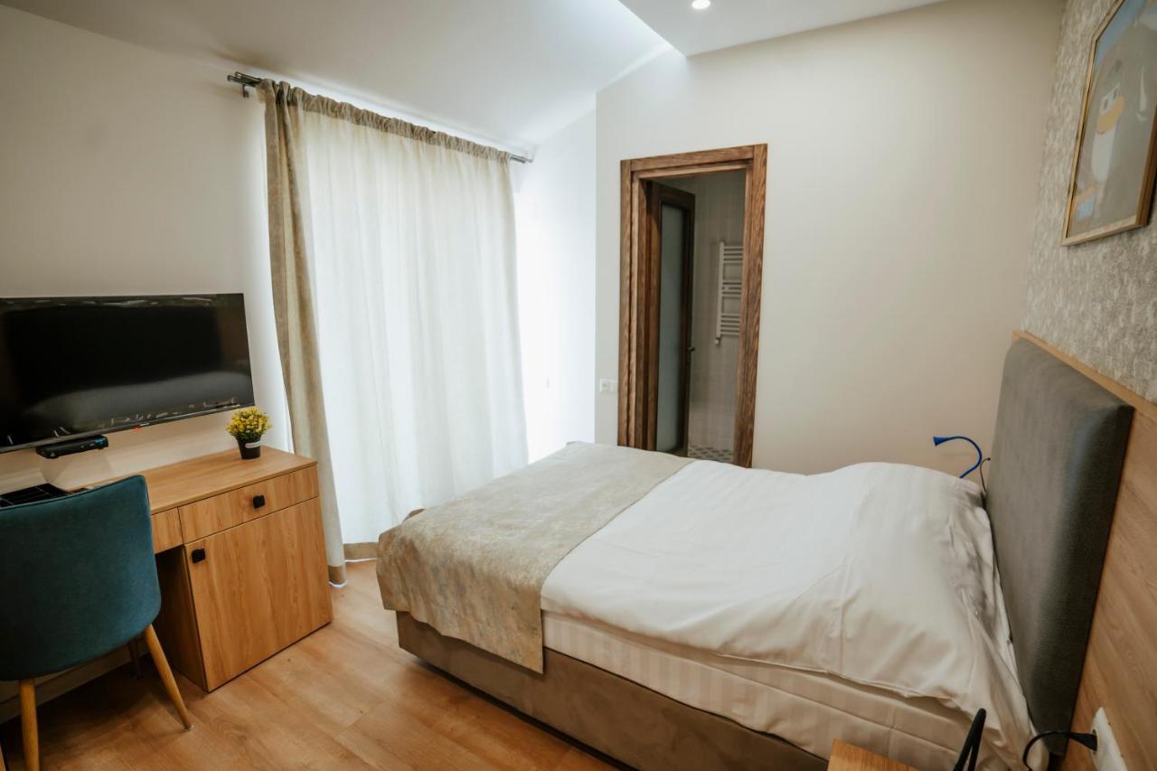 West Apart Hotel Batumi Eksteriør bilde