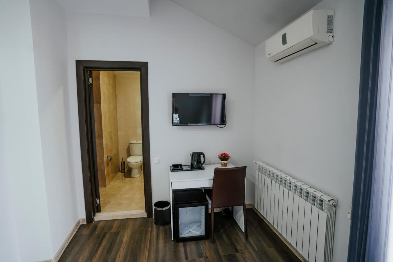 West Apart Hotel Batumi Eksteriør bilde