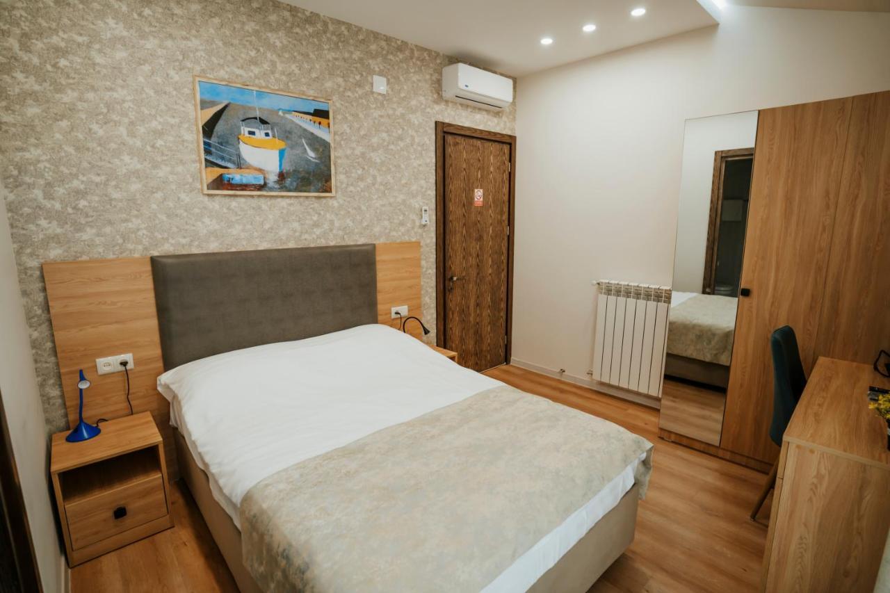 West Apart Hotel Batumi Eksteriør bilde